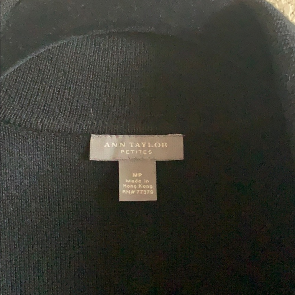 Sweater jacket - Picture 3 of 8